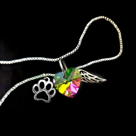 NEW Paw Angel Wings Pendant Necklace - Picture 6 of 9